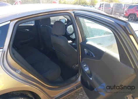 2018 Chevrolet Malibu Lt из США, поврежденный, VIN 1G1ZD5ST9JF250814